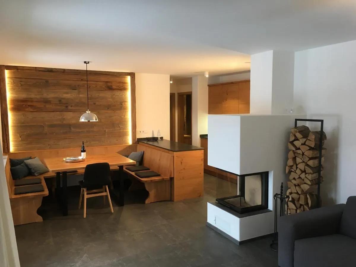 Premium-Chalet Achental Mit Kamin Und Sauna シュレヒング ドイツ