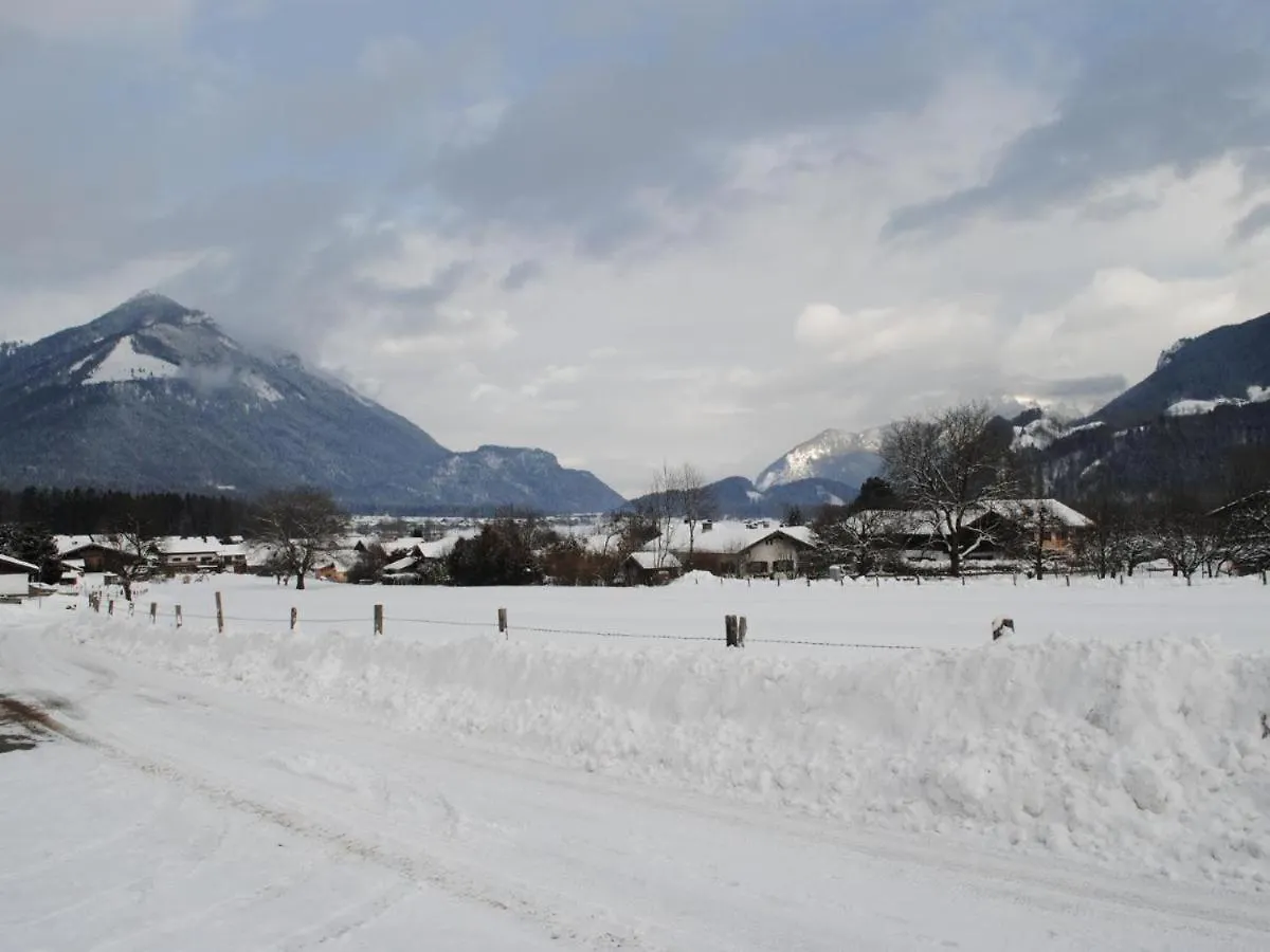 Premium-Chalet Achental Mit Kamin Und Sauna シュレヒング